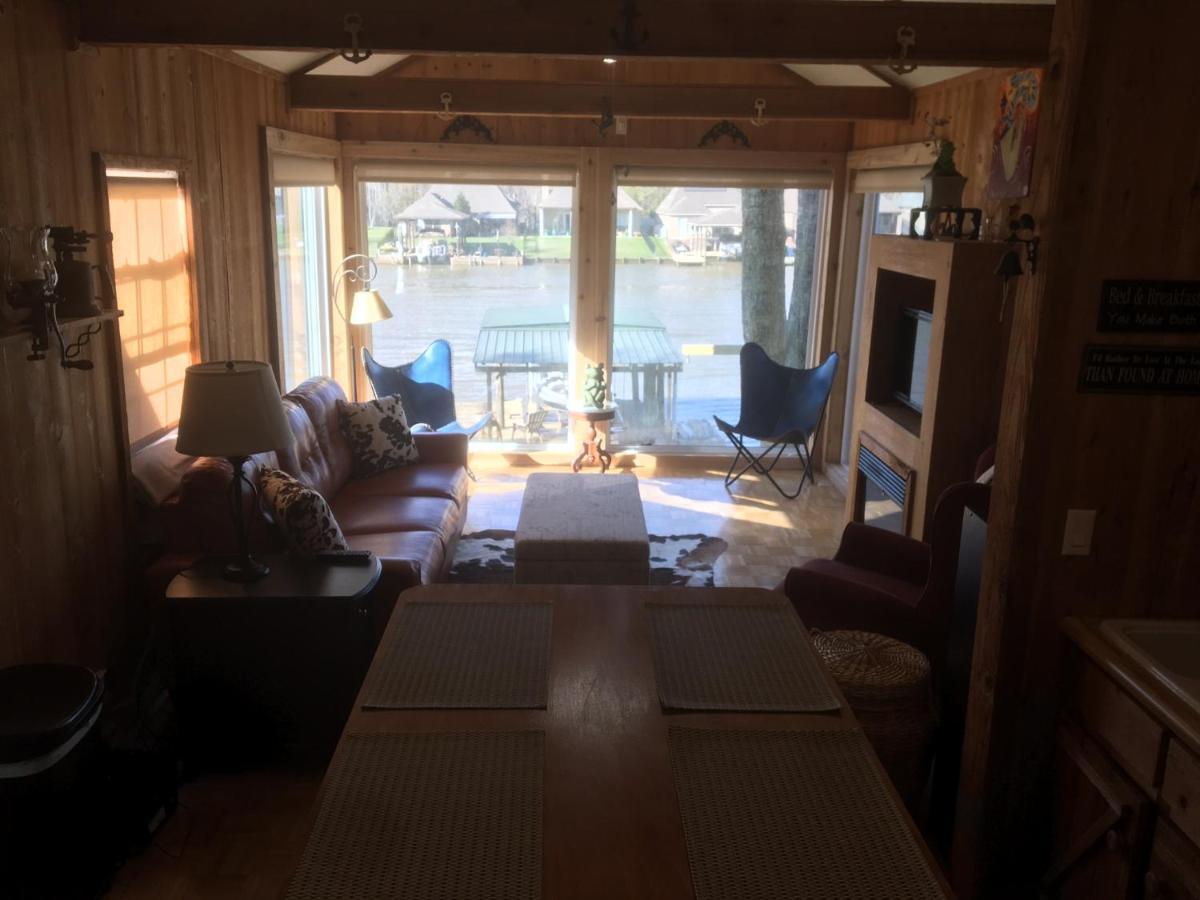 Cozy Cabin On The Bayou Maurepas Εξωτερικό φωτογραφία