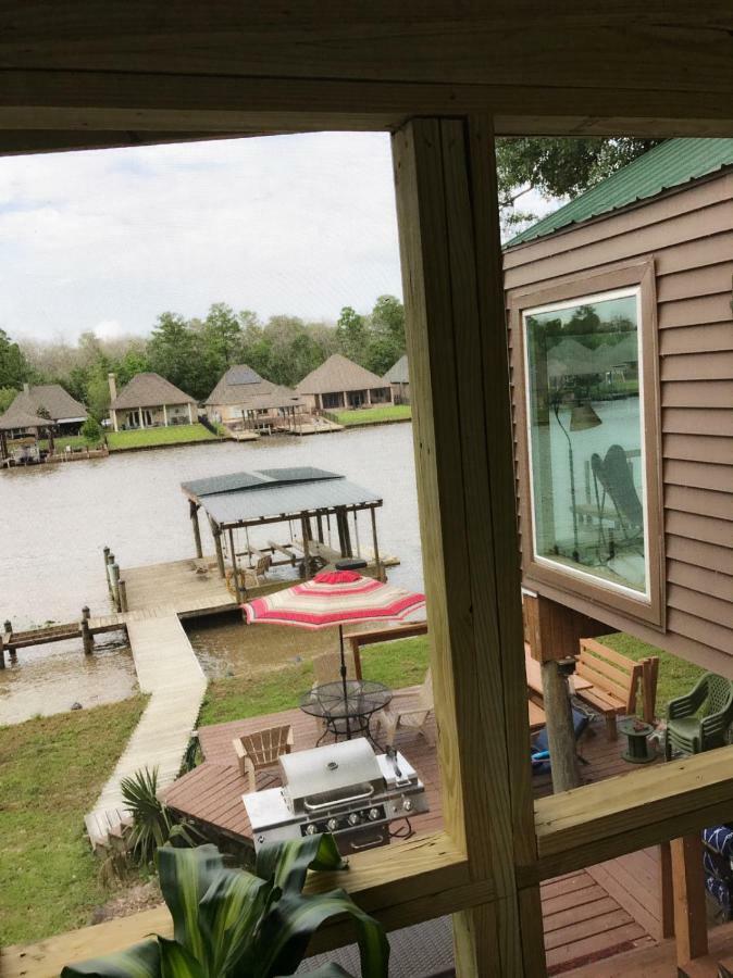 Cozy Cabin On The Bayou Maurepas Εξωτερικό φωτογραφία