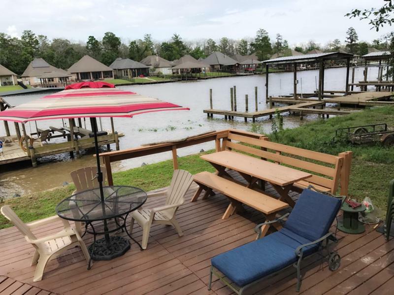 Cozy Cabin On The Bayou Maurepas Εξωτερικό φωτογραφία